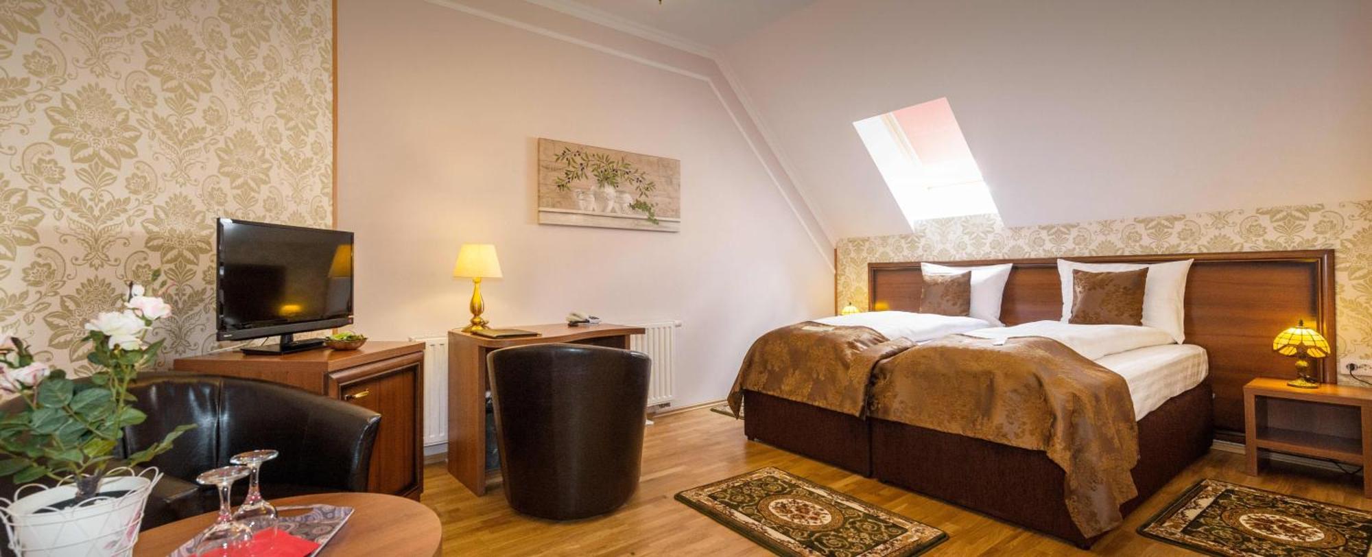 Hotel Boutique Bulevard Segesvár Kültér fotó