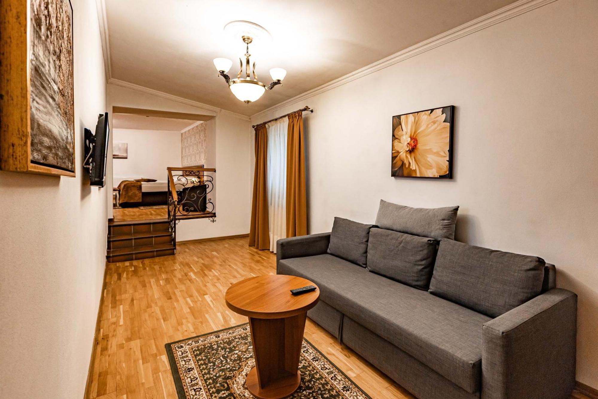 Hotel Boutique Bulevard Segesvár Kültér fotó