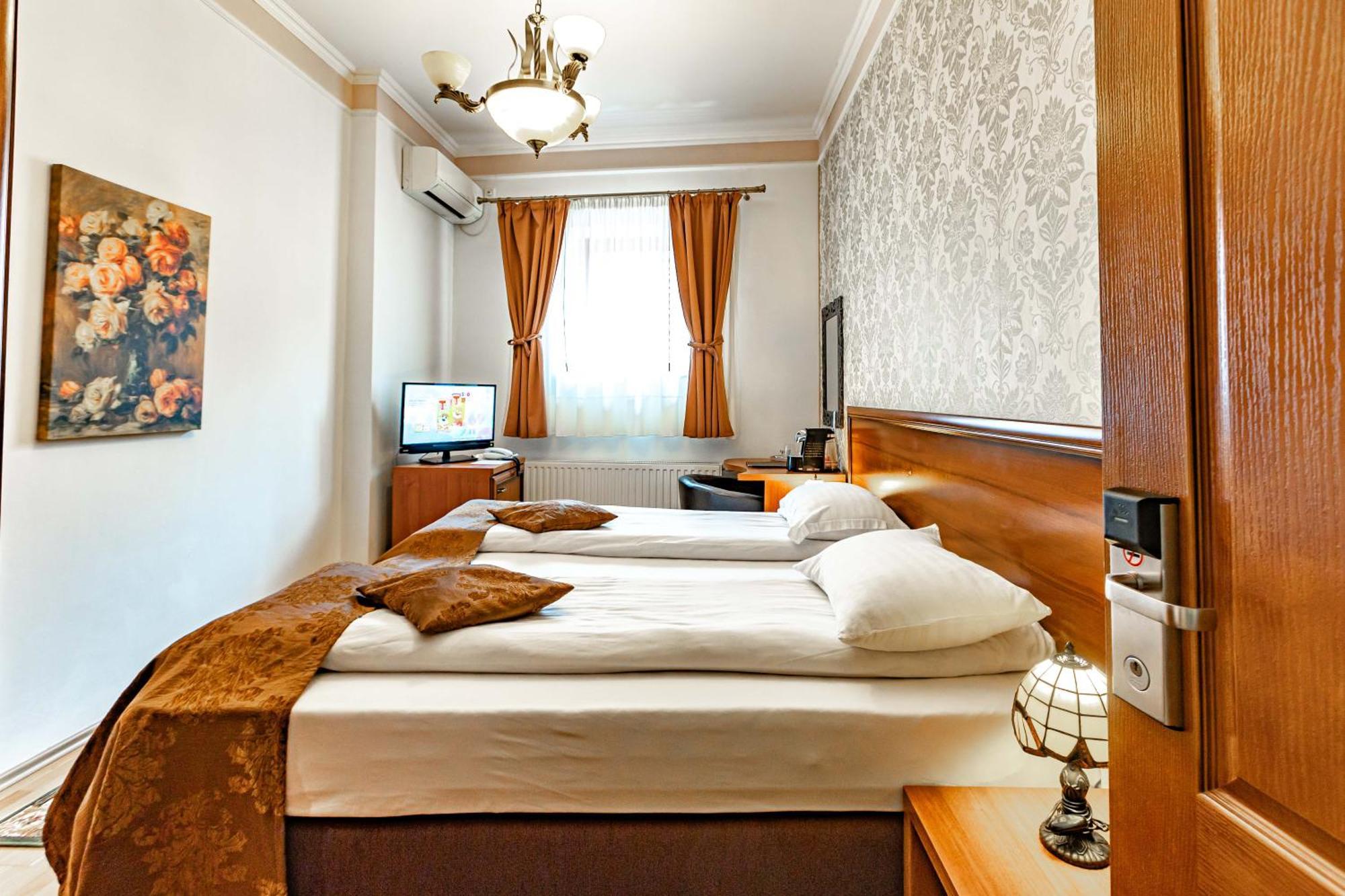 Hotel Boutique Bulevard Segesvár Kültér fotó