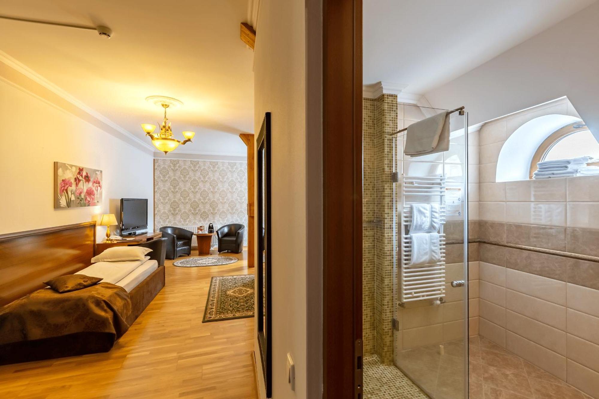 Hotel Boutique Bulevard Segesvár Kültér fotó