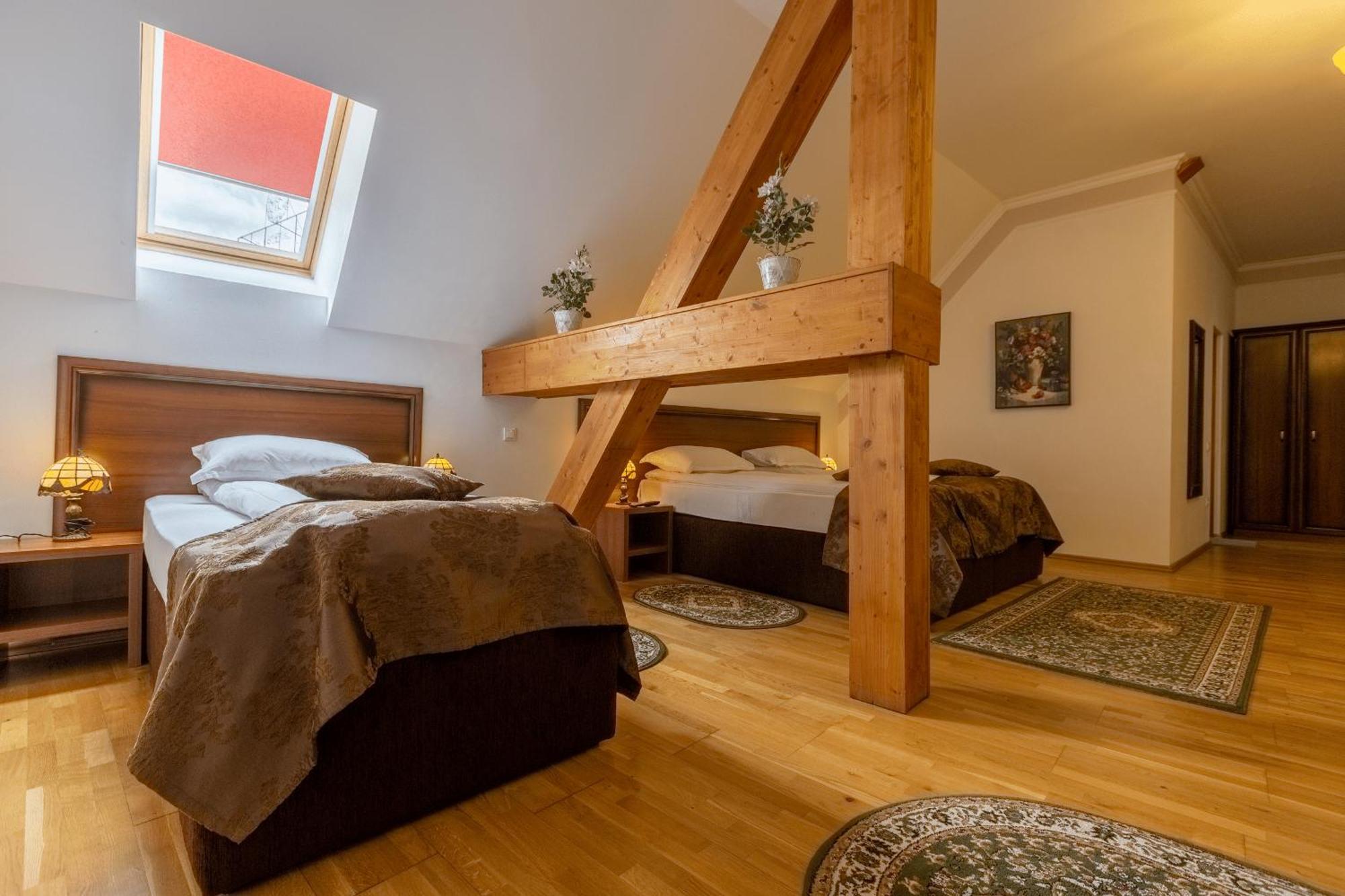 Hotel Boutique Bulevard Segesvár Kültér fotó