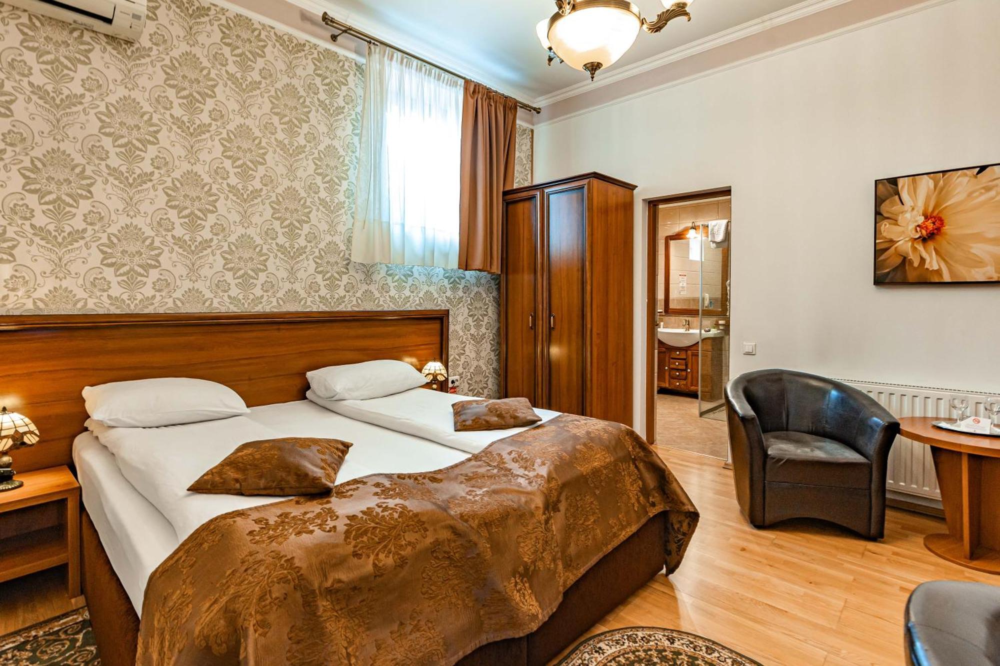 Hotel Boutique Bulevard Segesvár Kültér fotó